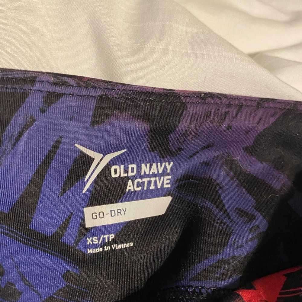 Multi-colored active cropped pants - Picture 2 of 3
